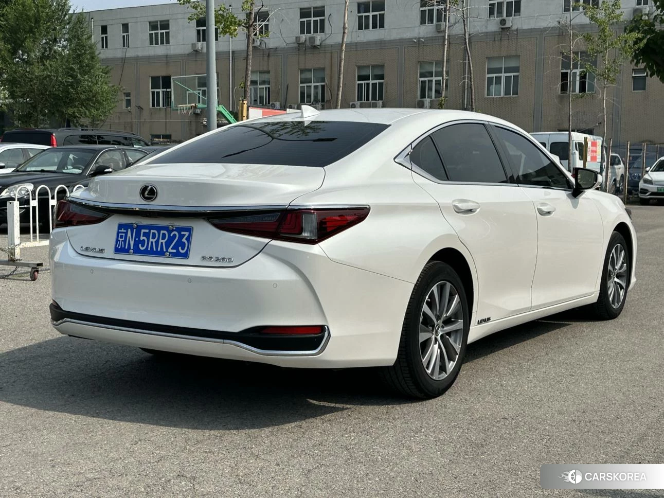 Lexus ES id 4513580 из Китая 14