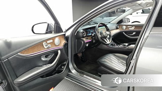 Mercedes-Benz E-Class W213 id 4304920 из Кореи 20