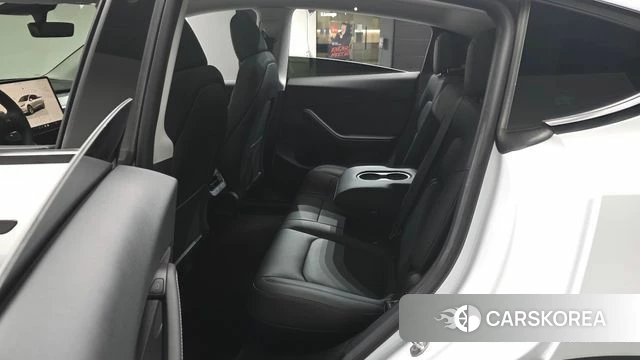Tesla Model Y id 4360644 из Кореи 36