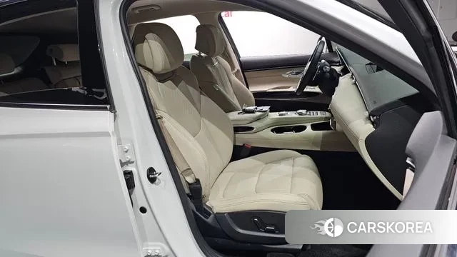 Genesis GV70 id 3342779 из Кореи 20