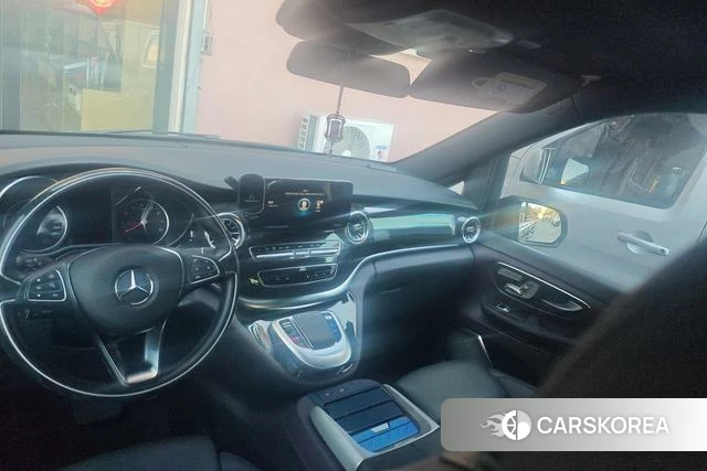 Mercedes-Benz V-class id 4301804 из Китая 17