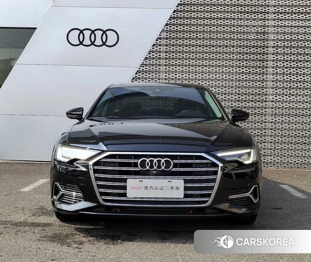 Audi A6L id 4348826 из Китая 15