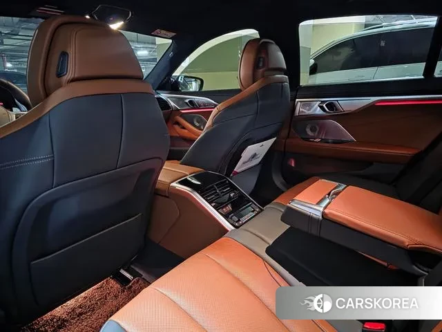 BMW 8 Series (G15) id 3262406 из Кореи 17