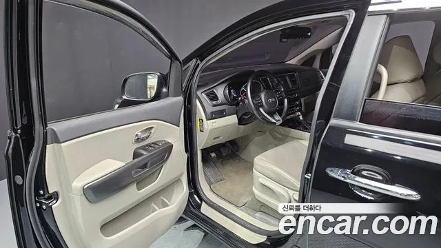 Kia The New Carnival id 2907859 из Кореи 20