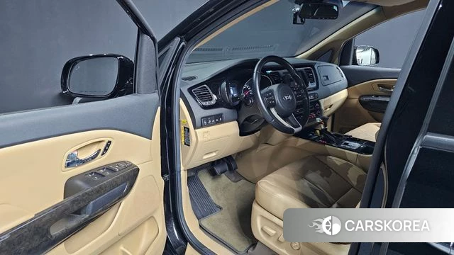 Kia The New Carnival id 4900737 из Кореи 31