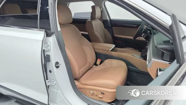 Hyundai Grandeur Hybrid (GN7) id 3684854 из Кореи 20