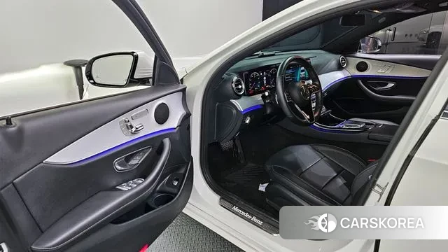 Mercedes-Benz E-Class W213 id 2994308 из Кореи 20