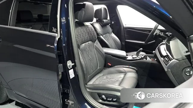 BMW 5 Series (G30) id 3562420 из Кореи 20