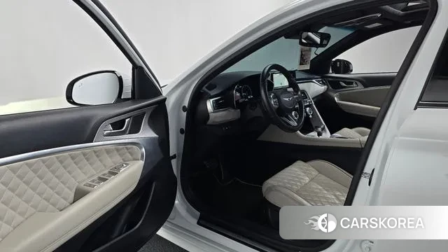 Genesis The New G70 id 3655001 из Кореи 21