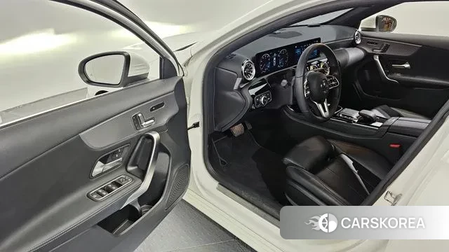 Mercedes-Benz A-Class W177 id 3027595 из Кореи 20