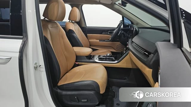 Kia Carnival 4th generation id 4389448 из Кореи 34