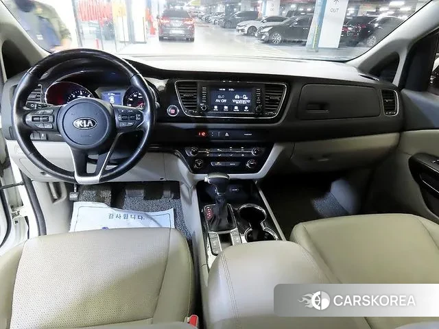 Kia The New Carnival id 3380643 из Кореи 20