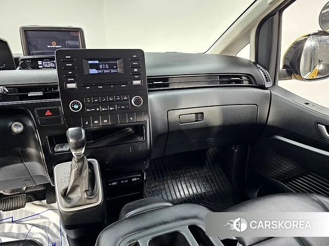 Hyundai Staria id 4511488 из Кореи 20