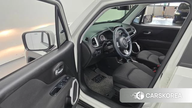 Jeep Renegade id 4331325 из Кореи 30