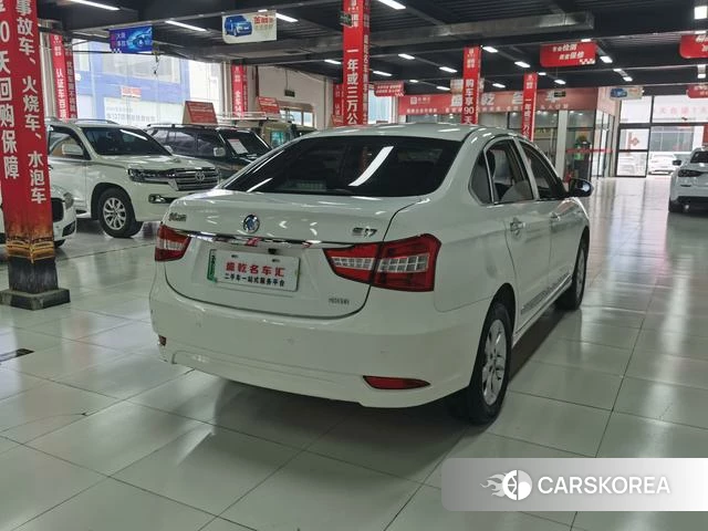 Dongfeng Junfeng E17 id 3890000 из Китая 11
