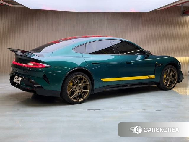 Xiaomi Car Xiaomi SU7 Ultra id 4190396 из Китая 21