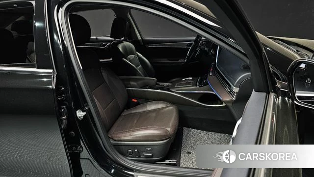 Hyundai The New Grandeur IG id 3843174 из Кореи 20