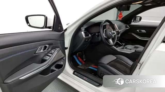 BMW 3 Series (G20) id 2989951 из Кореи 20