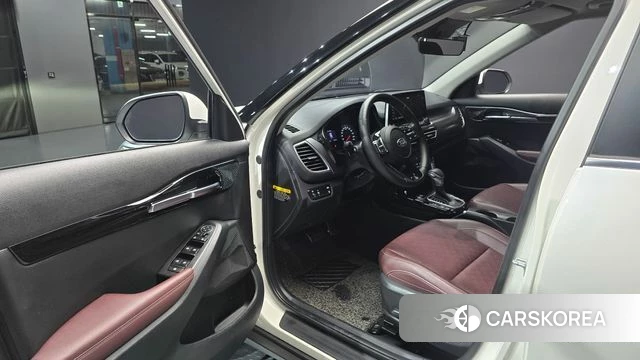 Kia Seltos id 4750919 из Кореи 33