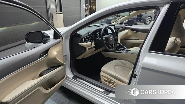 Toyota Camry (XV70) id 3870757 из Кореи 20