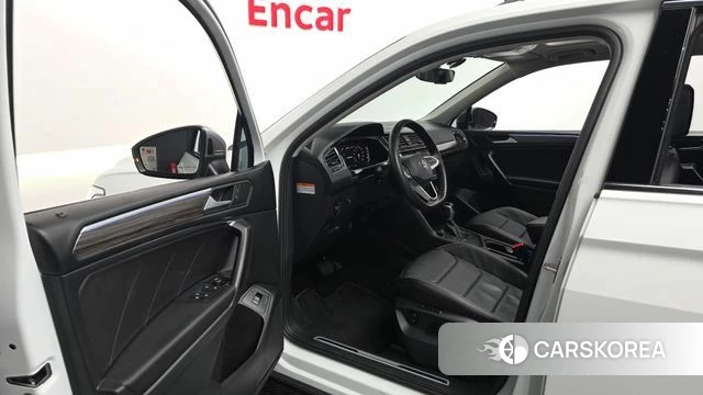 Volkswagen Tiguan Allspace id 4612895 из Кореи 32