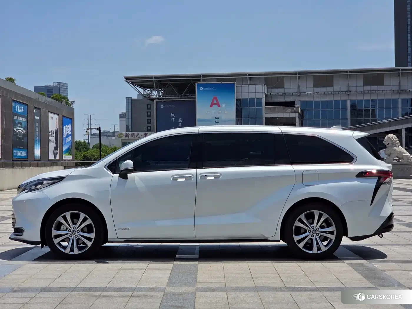 Toyota Sienna id 4622416 из Китая 20