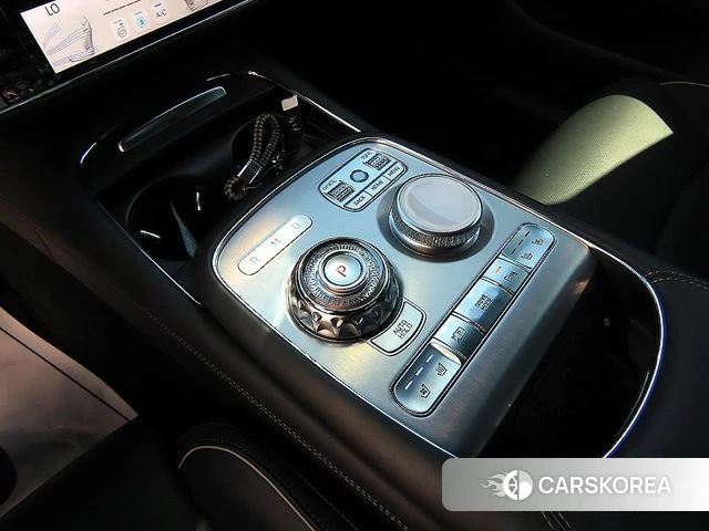 Genesis G90 (RS4) id 4691782 из Кореи 20