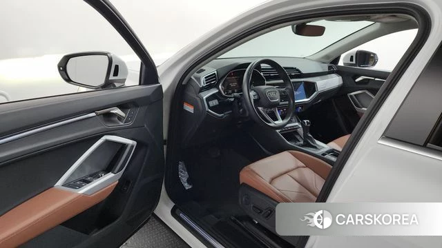 Audi Q3 (F3) id 4194186 из Кореи 31