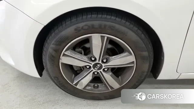 Kia The New K3 id 3602390 из Кореи 18