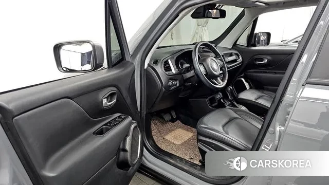 Jeep Renegade id 3384656 из Кореи 20