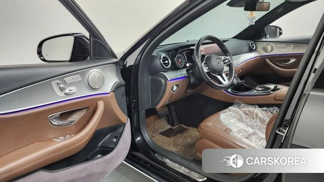 Mercedes-Benz E-Class W213 id 4770285 из Кореи 31