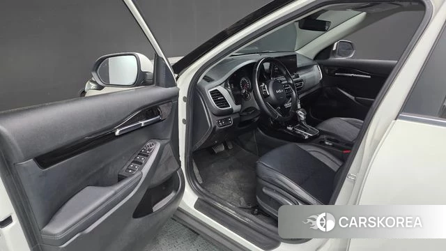 Kia Seltos id 4395703 из Кореи 30