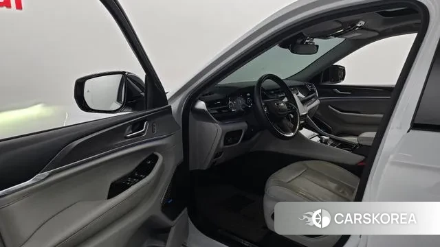 Jeep Grand Cherokee (WL) id 3180486 из Кореи 20