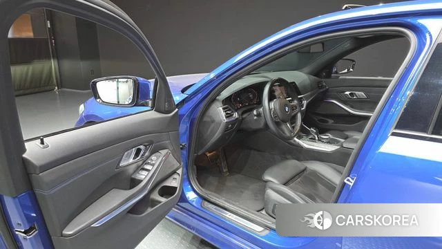 BMW 3 Series (G20) id 4196257 из Кореи 30