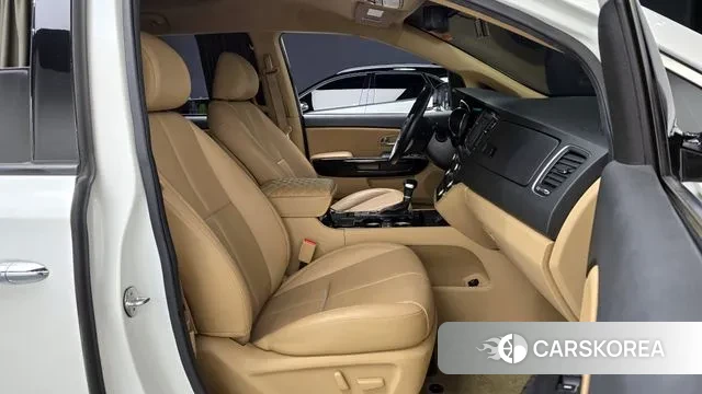 Kia The New Carnival id 2981562 из Кореи 20