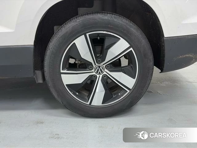 Volkswagen Tuyue id 4253946 из Китая 20