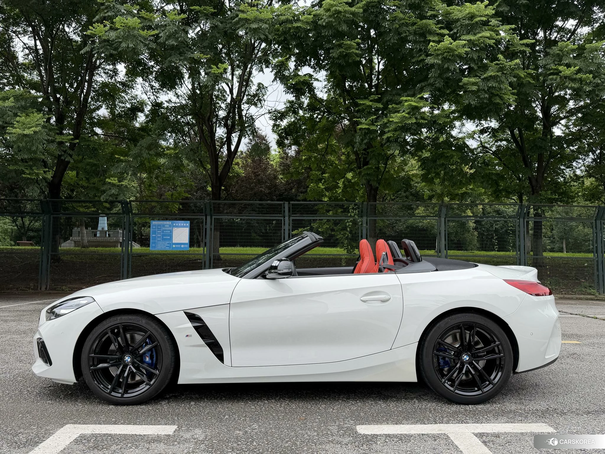 BMW Z4 id 4498493 из Китая 13