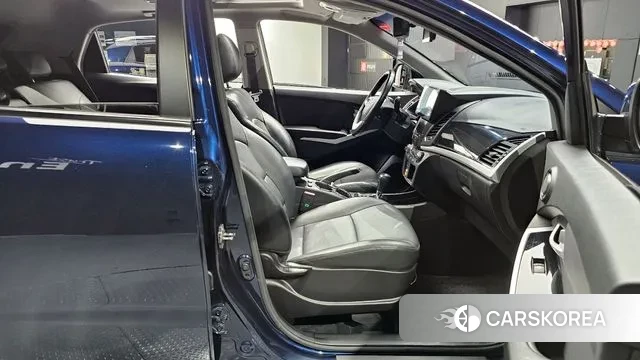 Ssangyong New Style Korando C id 3429603 из Кореи 20