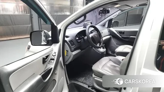 Hyundai The New Grand Starex id 3626847 из Кореи 20