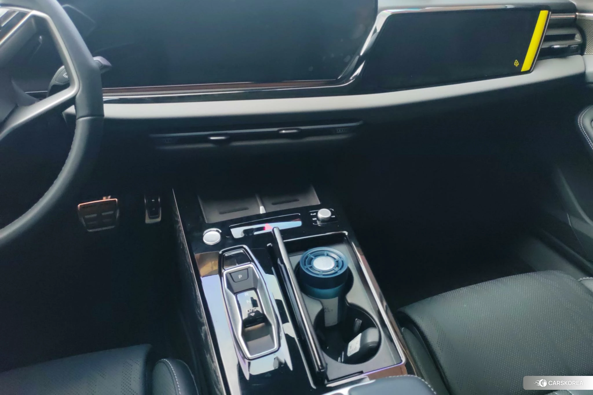 Audi A6L id 4452960 из Китая 17