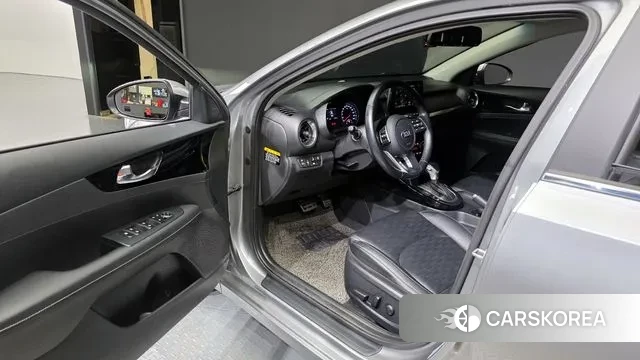 Kia Come New K3 id 2999772 из Кореи 20