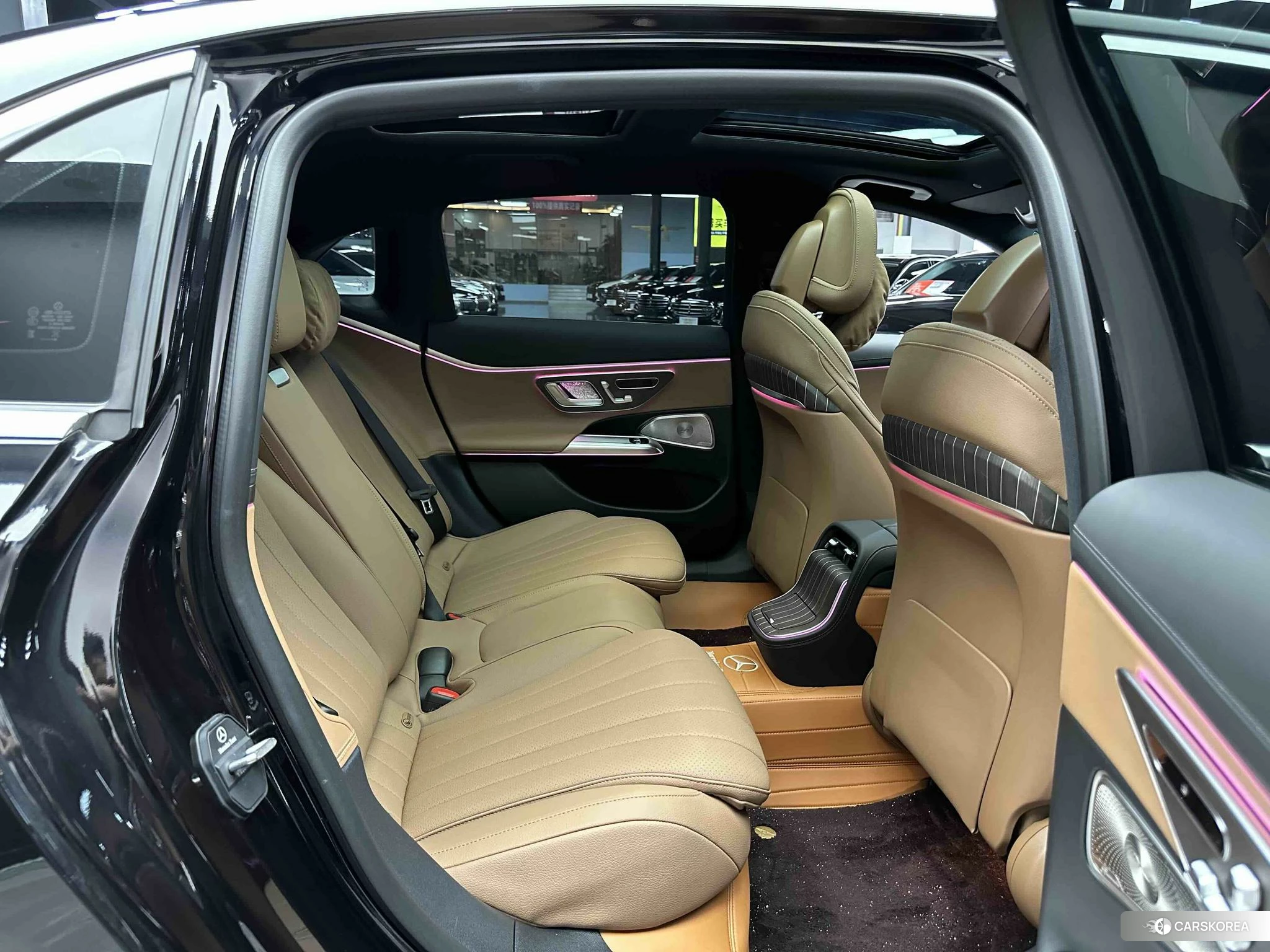 Mercedes-Benz E-class id 4468121 из Китая 10