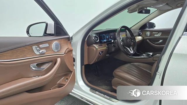 Mercedes-Benz E-Class W213 id 3911443 из Кореи 20