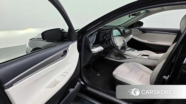 Hyundai The New Grandeur IG Hybrid id 4592321 из Кореи 34