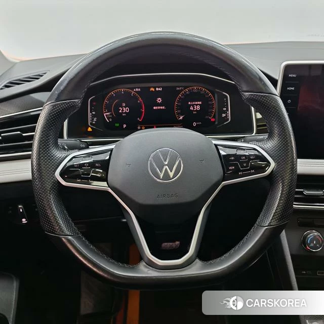 Volkswagen Tiguan L id 4290948 из Китая 17