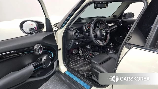 Mini Cooper S id 4019904 из Кореи 20