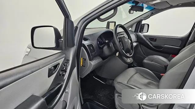 Hyundai The New Grand Starex id 3698598 из Кореи 20