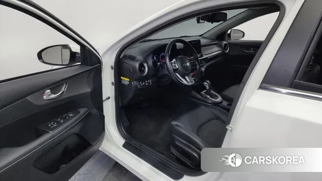 Kia Come New K3 id 3601838 из Кореи 20