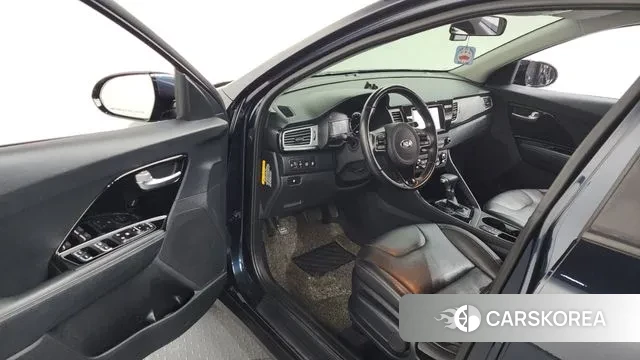 Kia Niro id 3429362 из Кореи 20