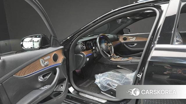 Mercedes-Benz E-Class W213 id 4446133 из Кореи 32
